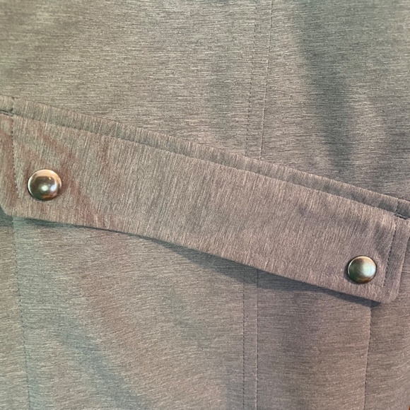 TEK Gear Waterproof Women's Rain Jacket Gray size Large - Picture 4 of 11